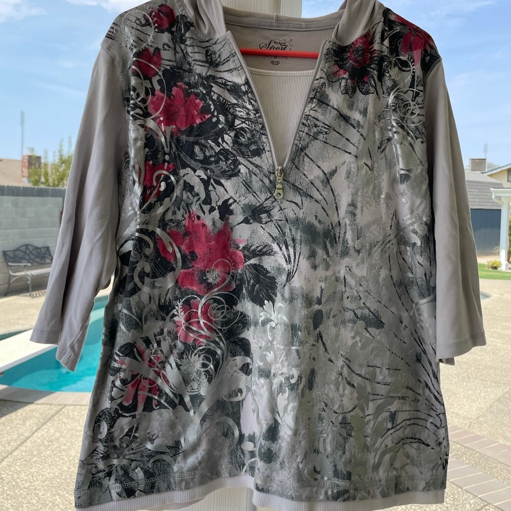 Plus Size Women’s Shirt with Hood.